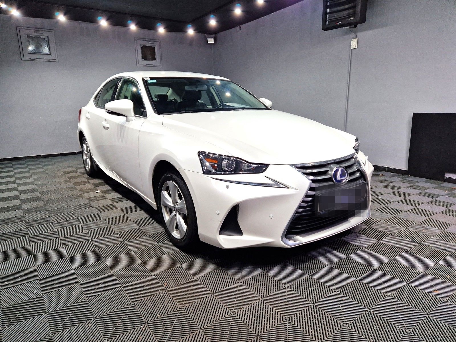 Lexus IS 300h Privilege |AUTOM|LEDER|LED|R-KAMERA|LM F foto 2