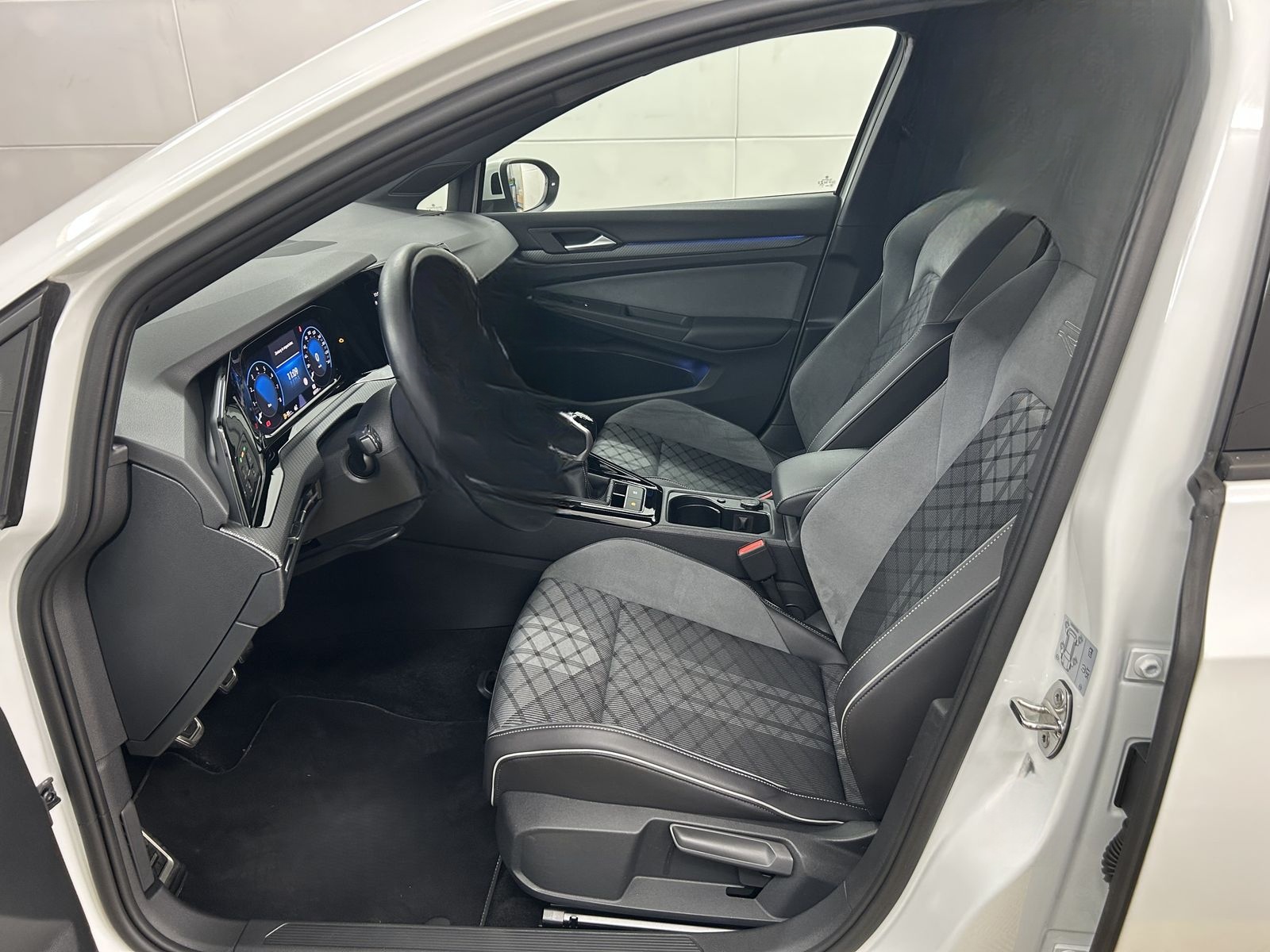 Volkswagen Golf R-Line ACC+Matrix+Pano+Ambiente+Keyless+DAB foto 21