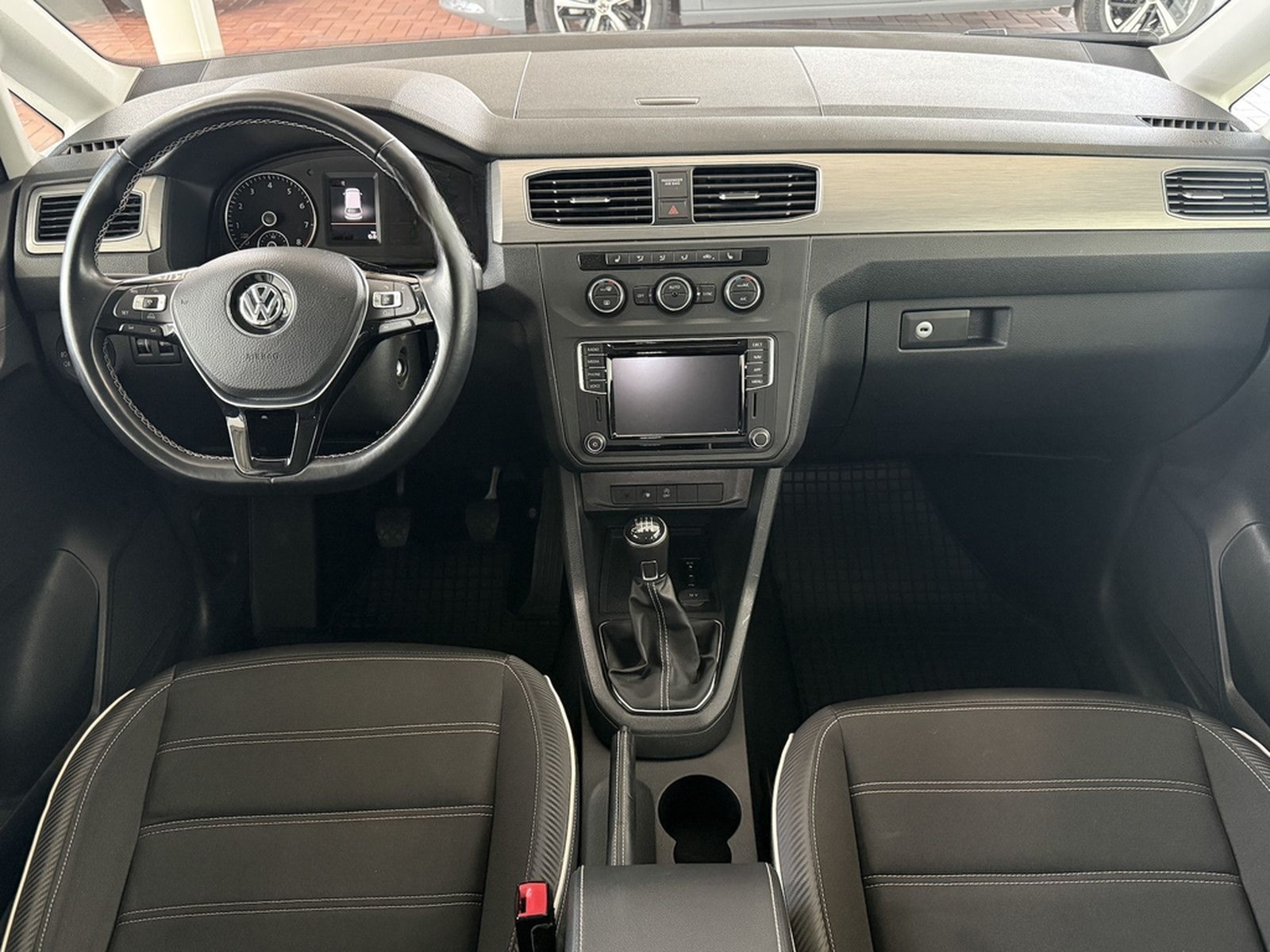 Volkswagen Caddy EDITION 35 TSI XENON NAVI ACC KAMERA foto 2