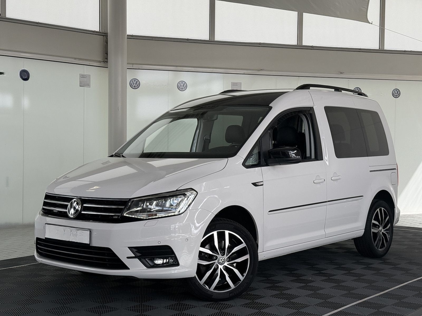 Volkswagen Caddy EDITION 35 TSI XENON NAVI ACC KAMERA foto 37