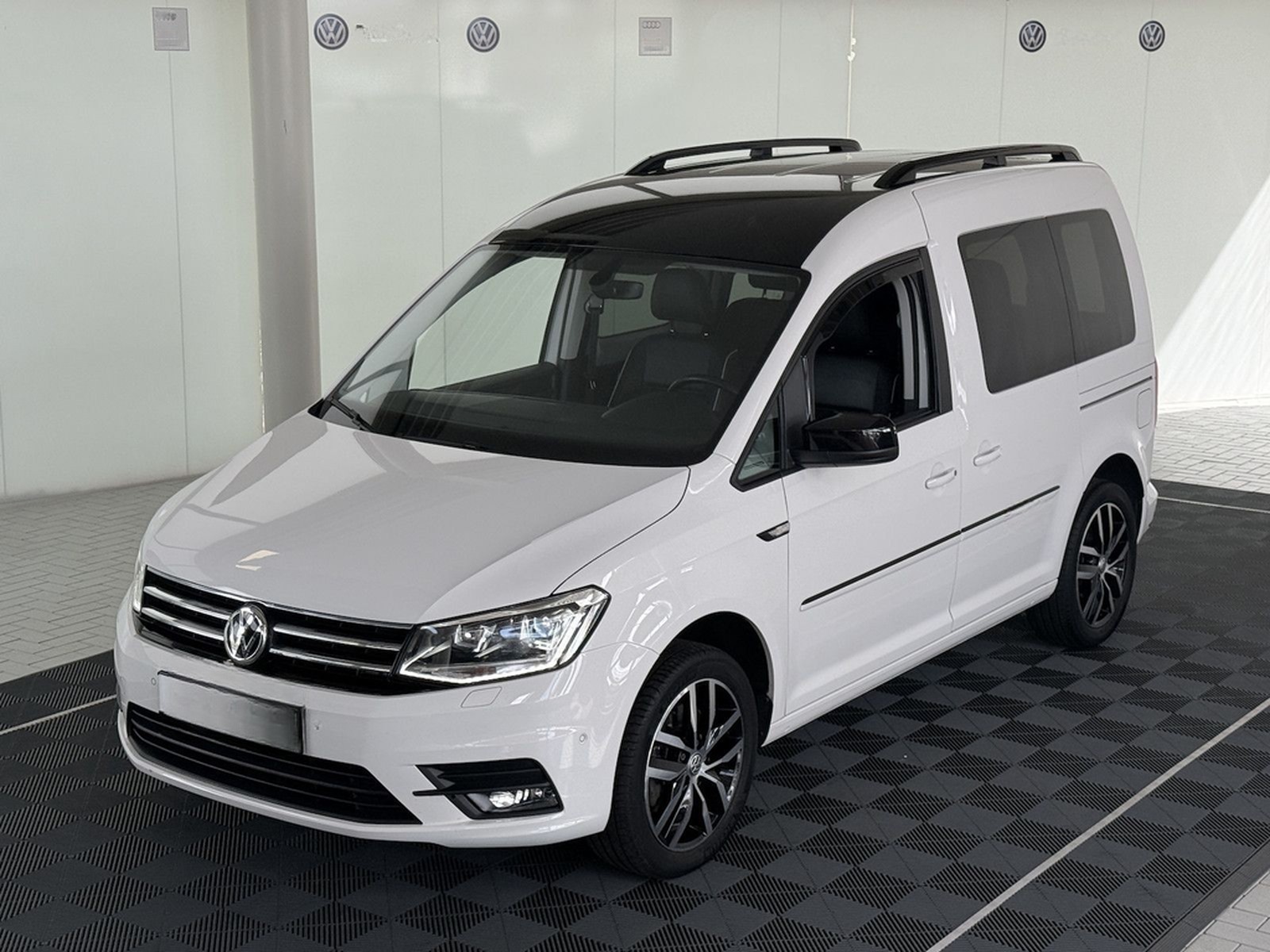 Volkswagen Caddy EDITION 35 TSI XENON NAVI ACC KAMERA foto 38