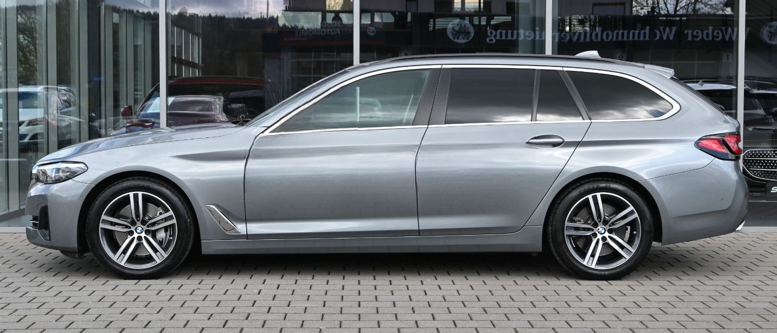 BMW 530d xDr. Touring °B&W HIGH-END°UVP 87.900€°360° foto 2