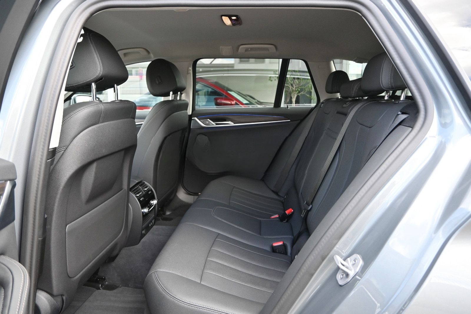 BMW 530d xDr. Touring °B&W HIGH-END°UVP 87.900€°360° foto 13