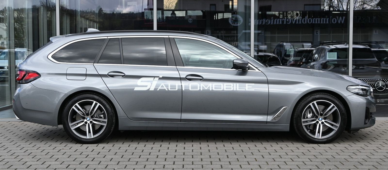 BMW 530d xDr. Touring °B&W HIGH-END°UVP 87.900€°360° foto 6