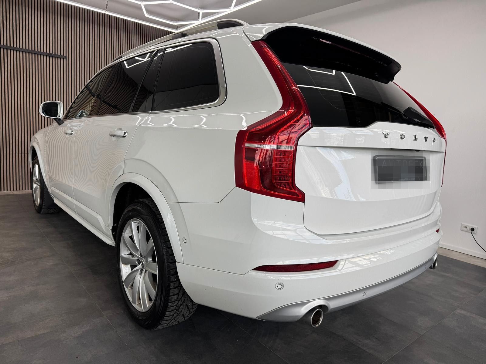 Volvo XC 90 Momentum 2.0D 2WD 7-Sitzer LED 360° Kamera foto 6