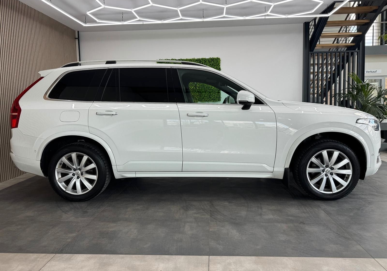 Volvo XC 90 Momentum 2.0D 2WD 7-Sitzer LED 360° Kamera foto 7