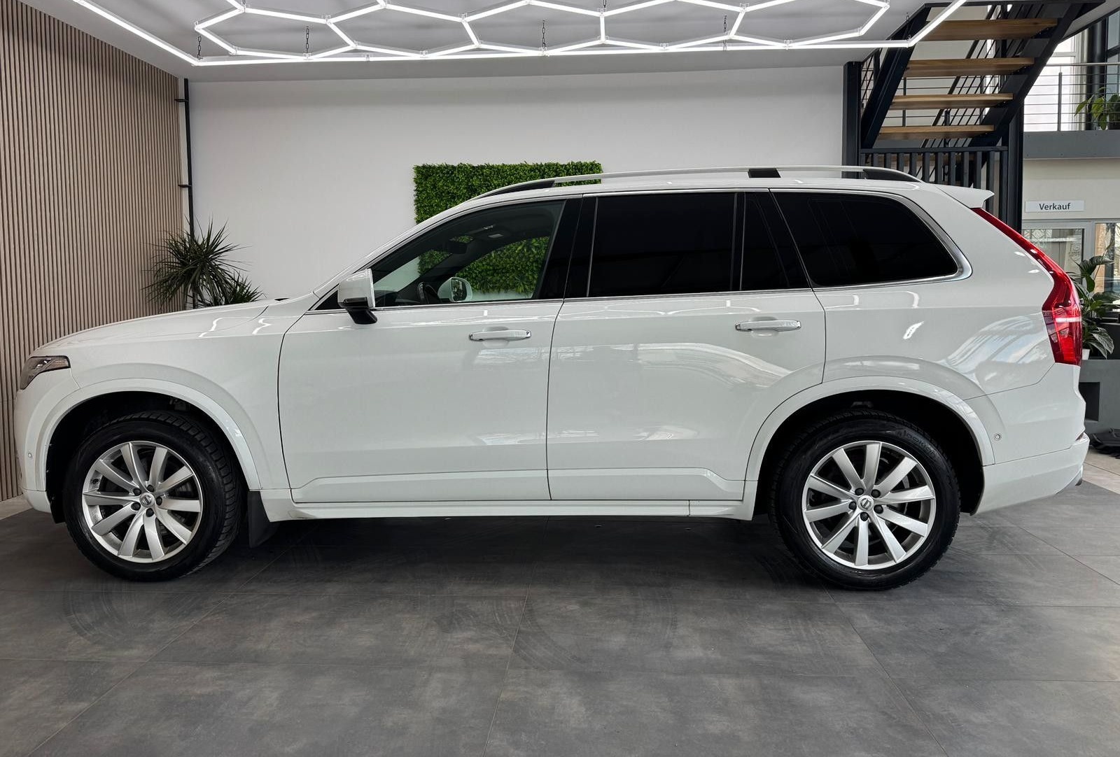 Volvo XC 90 Momentum 2.0D 2WD 7-Sitzer LED 360° Kamera foto 8