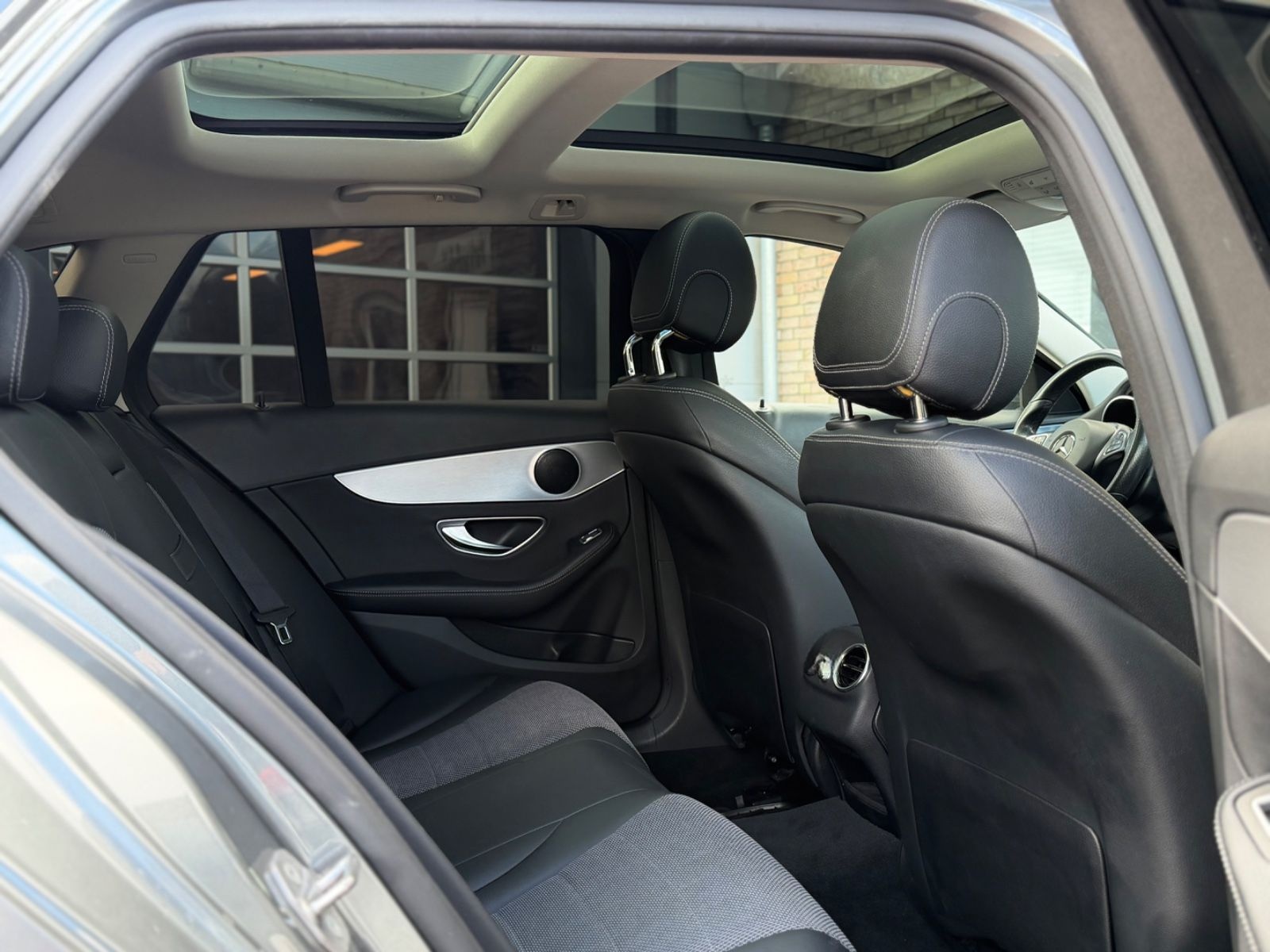 Mercedes-Benz C -Klasse 220d|LED|ACC|NAV|SHZ|AHK|PANO|TEMP|ALO foto 17