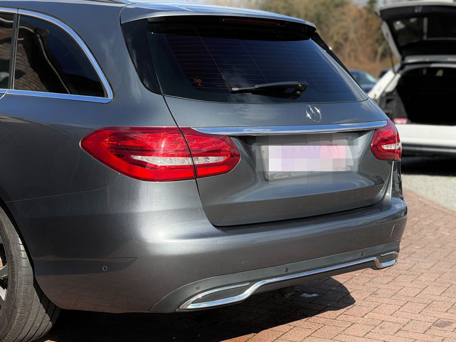 Mercedes-Benz C -Klasse 220d|LED|ACC|NAV|SHZ|AHK|PANO|TEMP|ALO foto 8