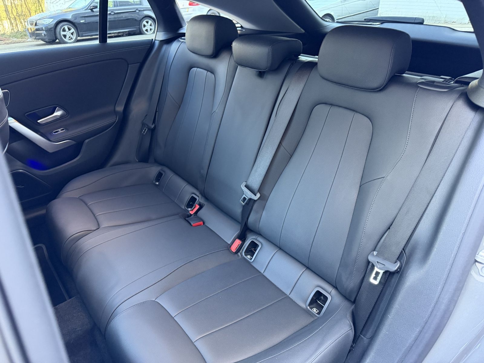 Mercedes-Benz CLA 200 Shooting Brake Progressive LED Pano 360° foto 14