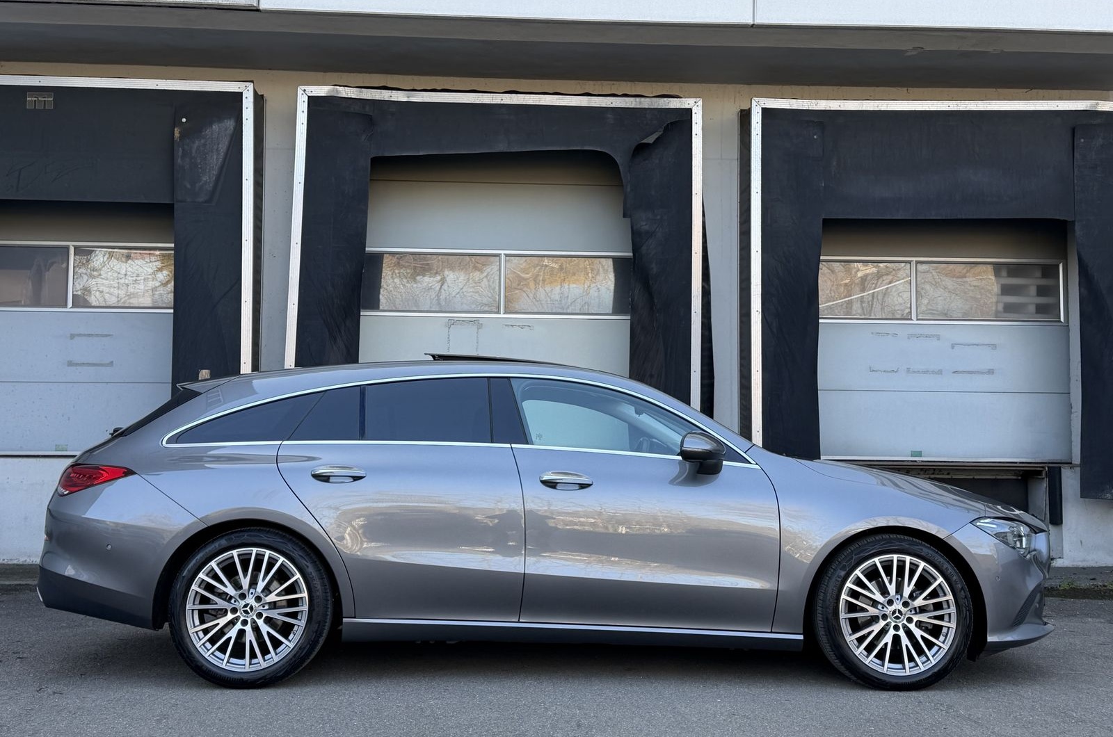 Mercedes-Benz CLA 200 Shooting Brake Progressive LED Pano 360° foto 7