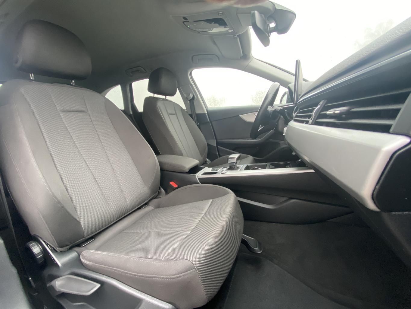 Audi A4 Avant 35 2.0 TFSI S-tronic 17"+EL.HECK+NAVI+L foto 13