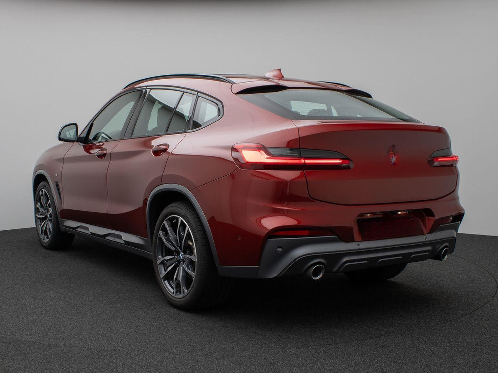 BMW X4 xD20d M Sport X Panorama HUD HiFi Komfort 20" foto 9