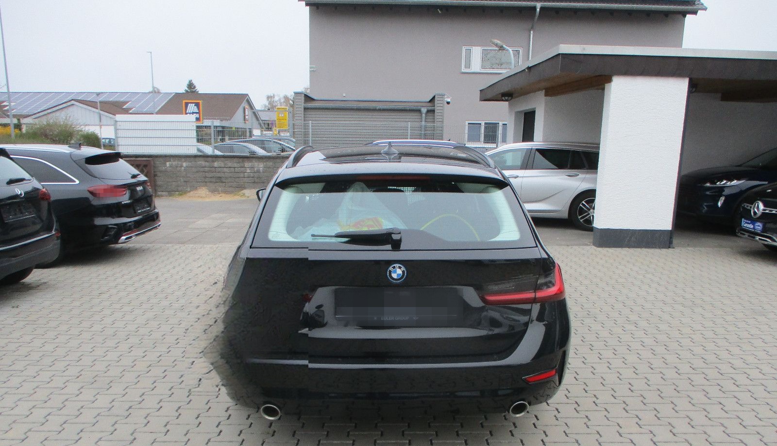 BMW 330e Touring NAVI SPURH SITZH TEMP LED PDC AHK foto 5
