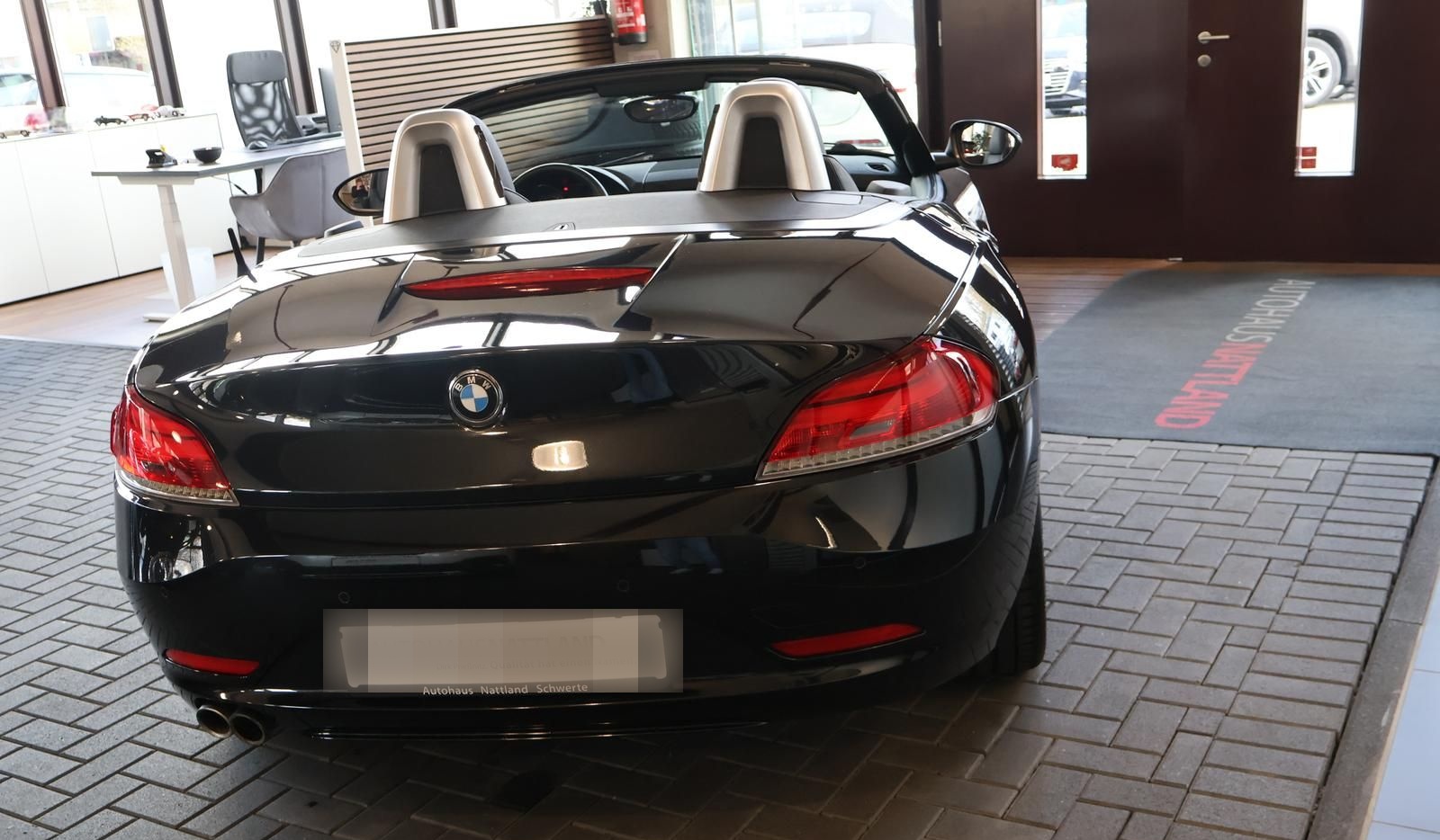 BMW Z4 sDrive 20i Metallic Leder Xenon PDC Sitzh foto 5
