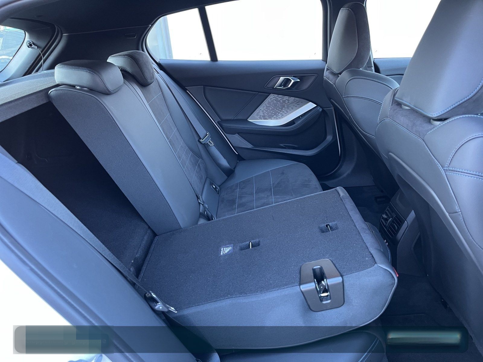 BMW 120d M Sportpaket Navi+SHZ+KeyGO+BT UPE: 46.660€ foto 21