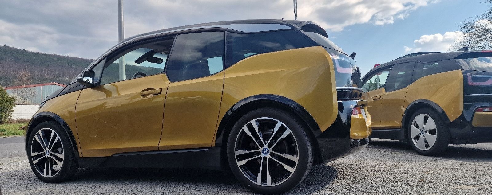 BMW i3 T-LEDER  DRIV.+ NAVI PROF H&K KAM SPORTPAKET foto 5