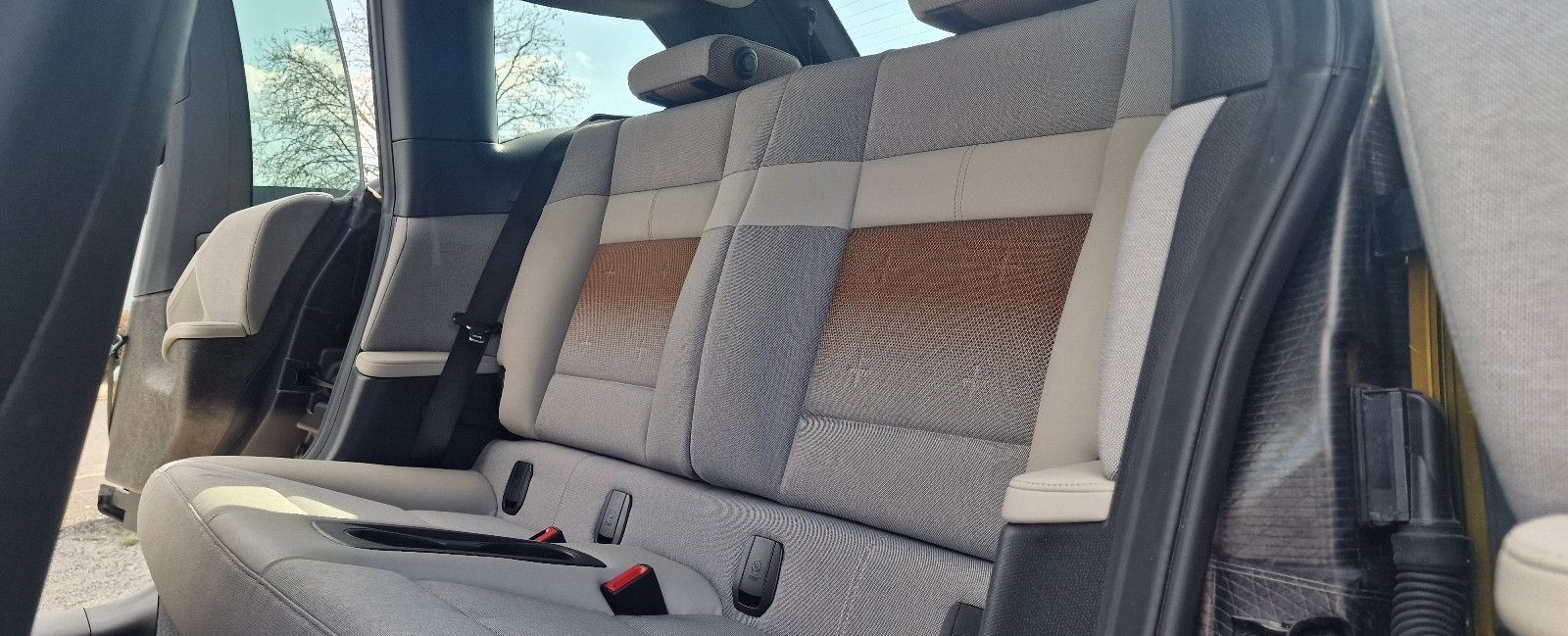BMW i3 T-LEDER  DRIV.+ NAVI PROF H&K KAM SPORTPAKET foto 8