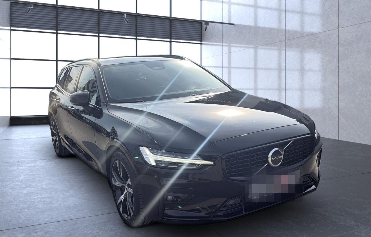 Volvo V60 Plus Dark Bluetooth LED Vollleder Klima foto 5