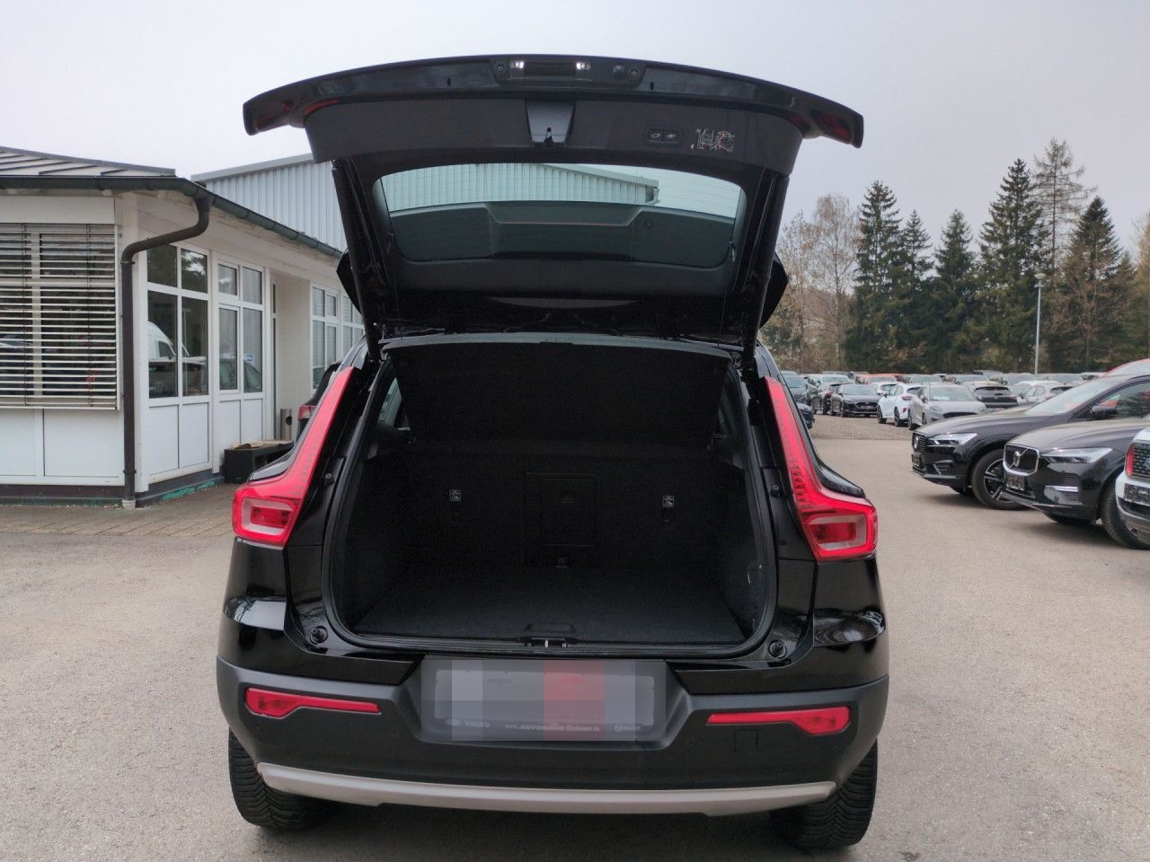 Volvo XC40 T2 Momentum Pro 2WD Bluetooth Navi LED foto 25