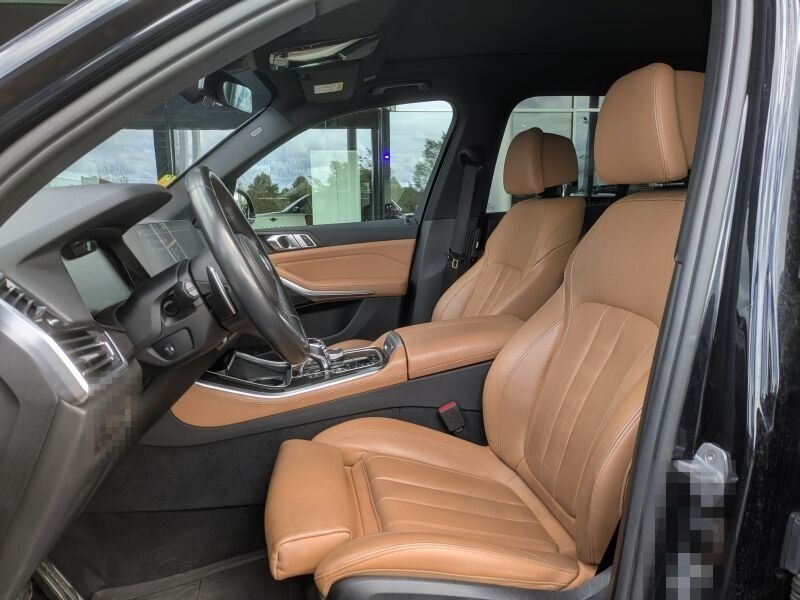 BMW X5 xDrive30d M Sport Head-Up. Sky Lounge. AHK foto 10