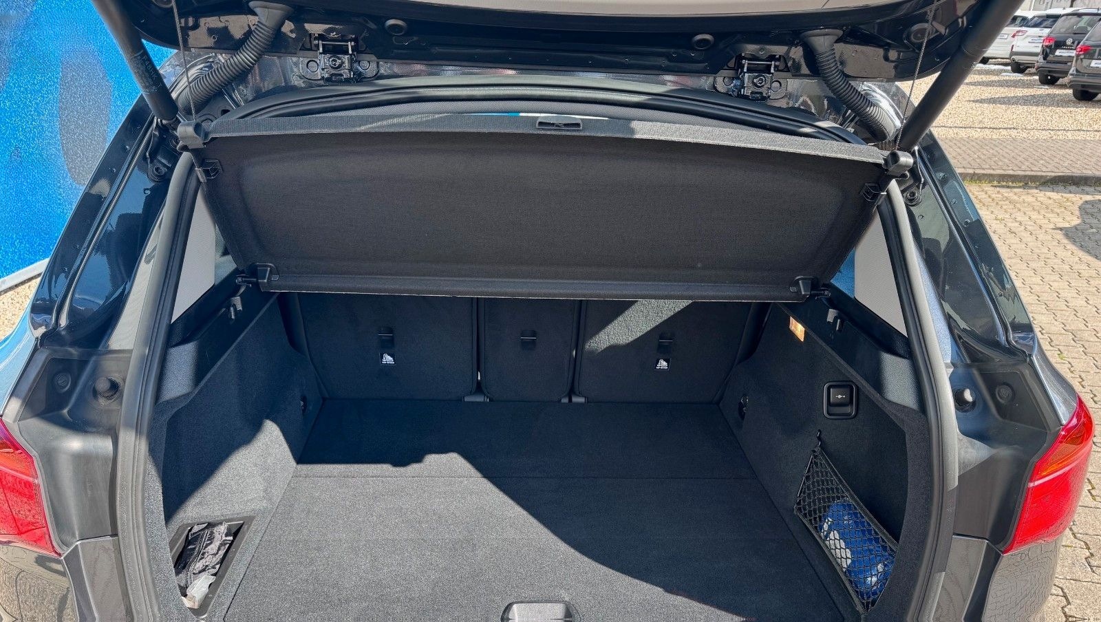 BMW X1 sDrive18i Advantage/Leder/Pano.D./PDC foto 12