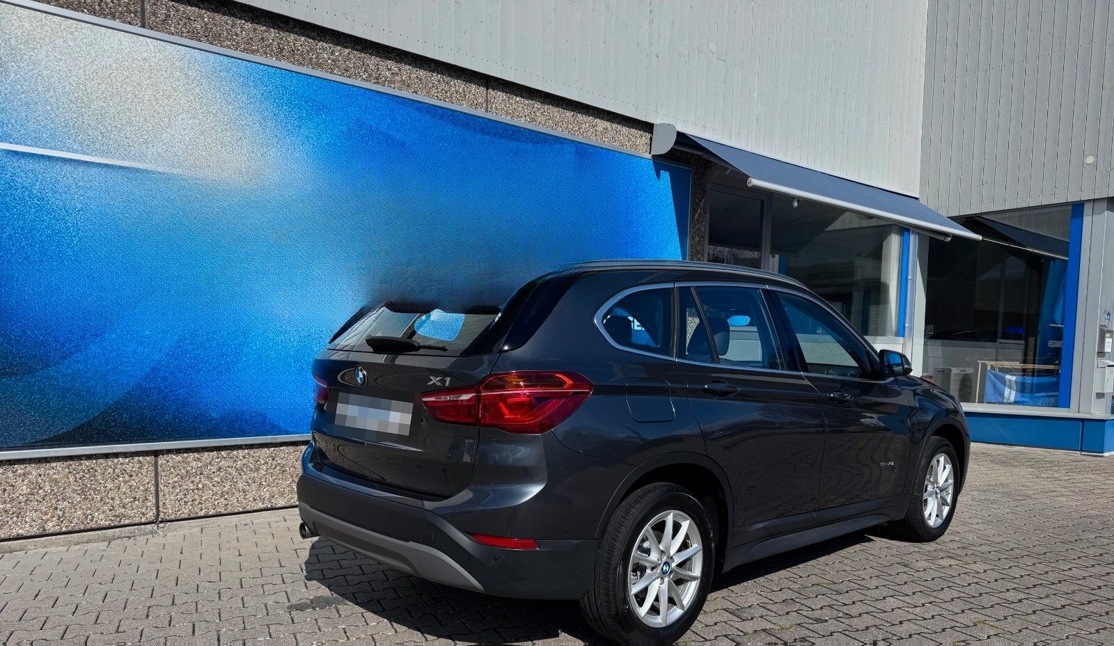 BMW X1 sDrive18i Advantage/Leder/Pano.D./PDC foto 4