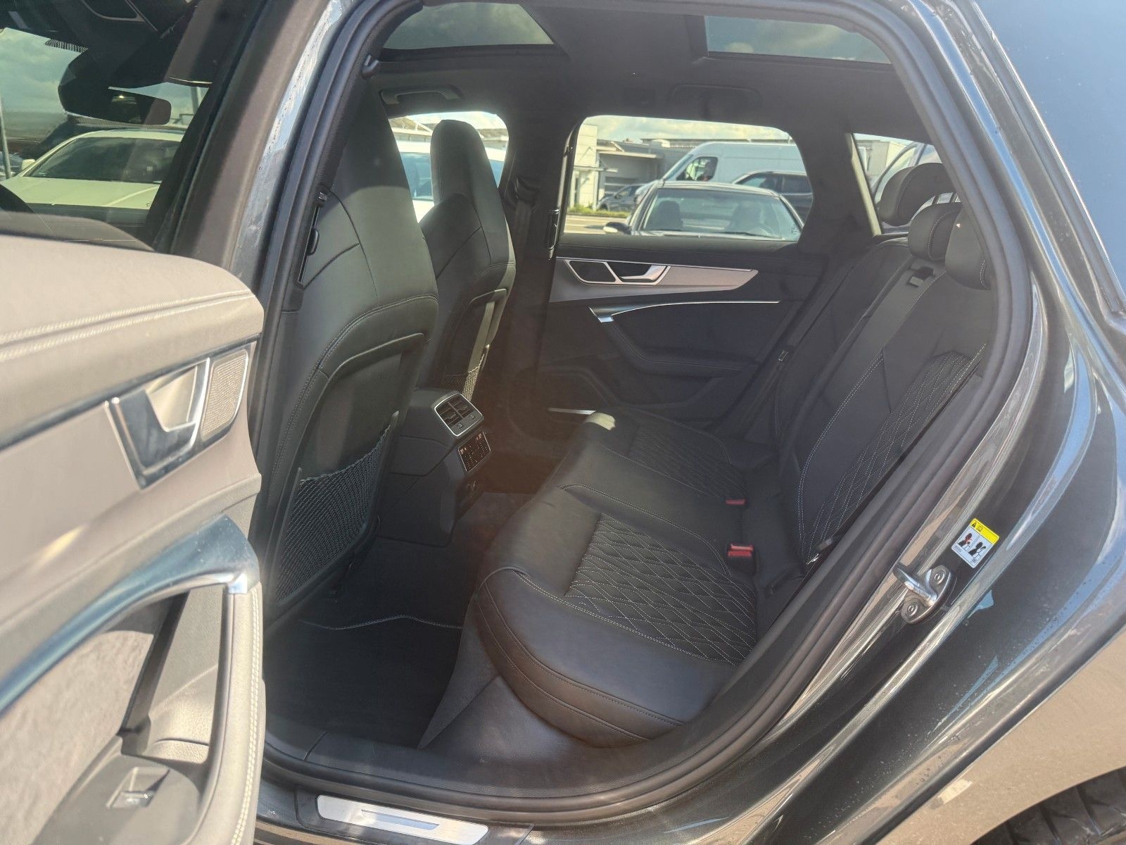 Audi A6 Avant 50 TDI S-Line*Quattro*Black*HuD*ACC*360 foto 17