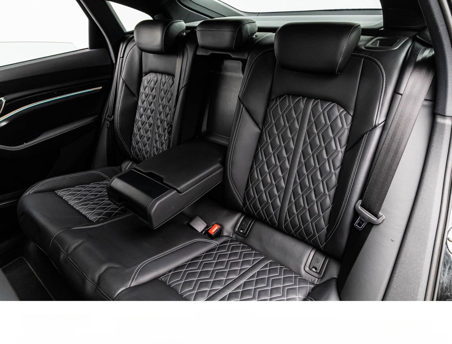 Audi E-TRON SPORTBACK S 22Z/ACC/HuD/PANO/360°/S-SITZE foto 19