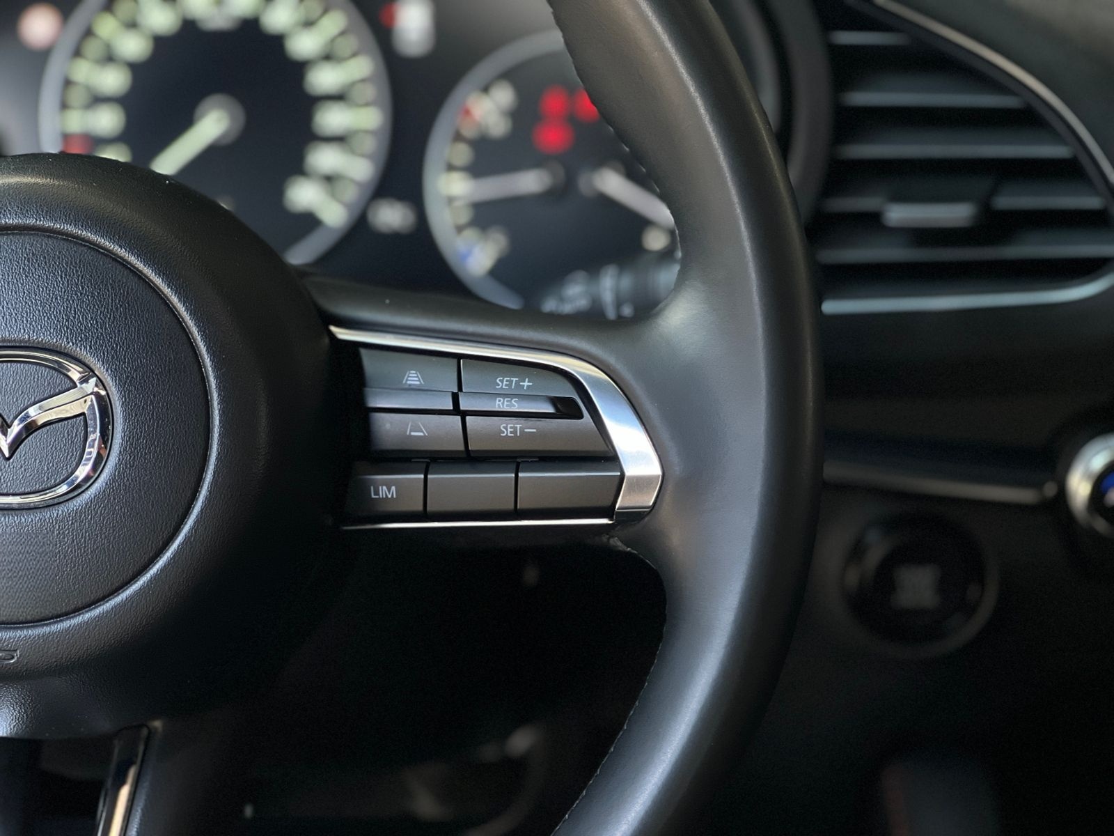 Mazda 3 M Hybrid Nagisa BOSE MEMORY HUD NAVI RFK SHZ foto 19