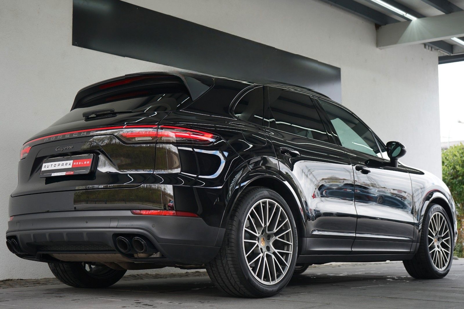 Porsche Cayenne Platinum Edition/Luft/STHZ/Pano/ACC foto 2