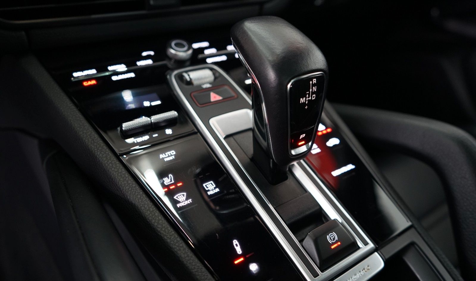 Porsche Cayenne Platinum Edition/Luft/STHZ/Pano/ACC foto 11
