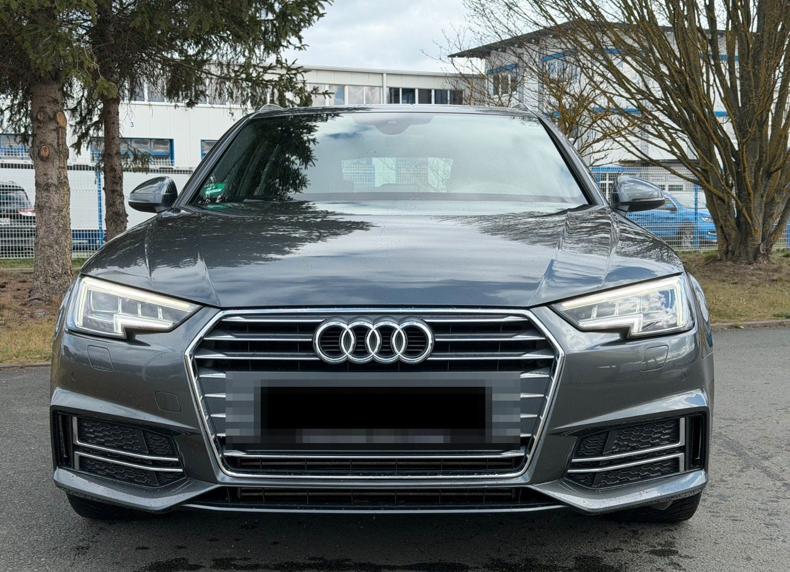 Audi A4 Avant sport ultra S-Line HUD 1. Hand Matrix foto 2