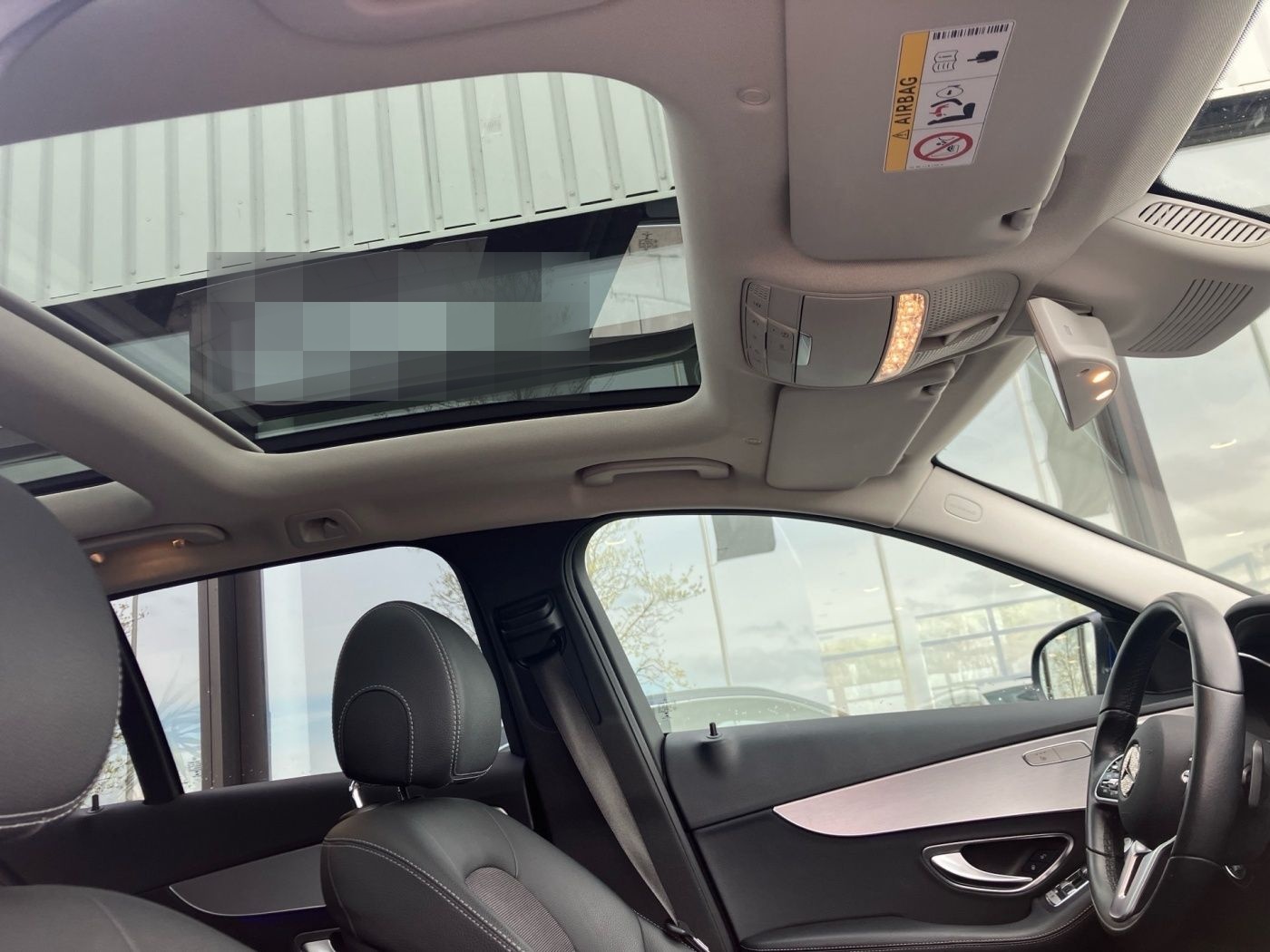 Mercedes-Benz C 200 T AVANTGARDE+AHK+PANO+MULTIB+AMBI+CARPLAY+ foto 16