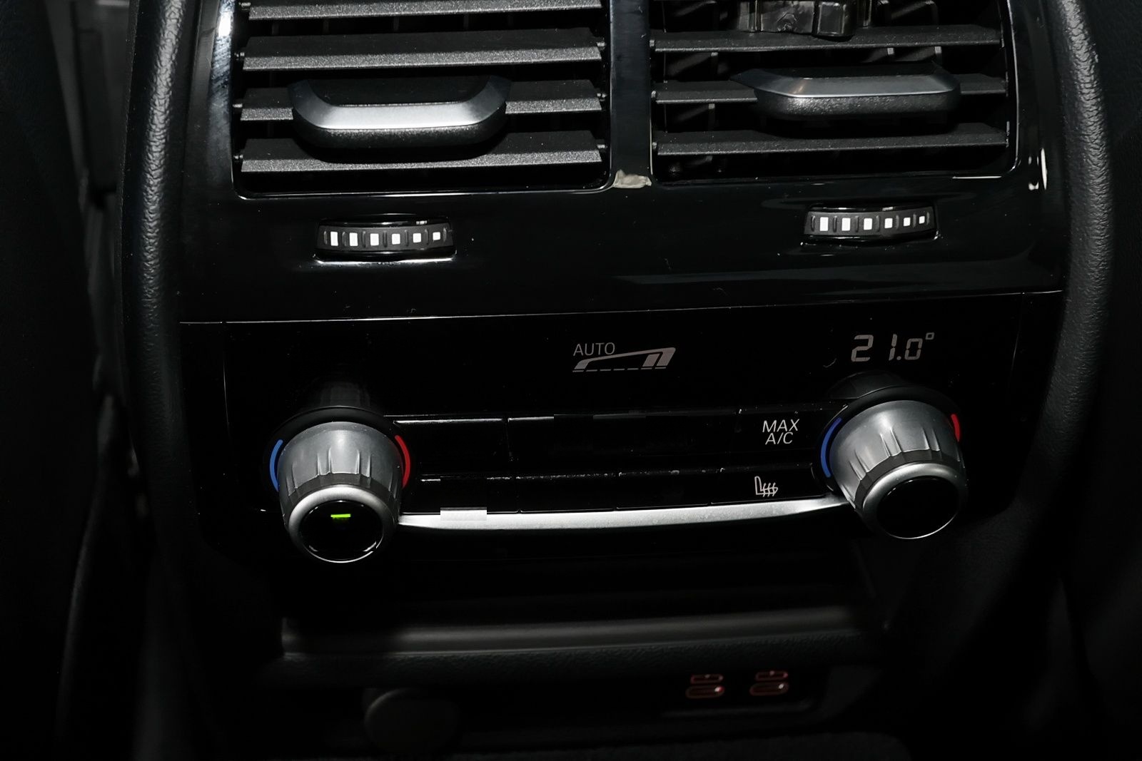 BMW M550 i xDrive TOTWINKEL+DISTRO+HIFI+KAMERA+20" foto 13