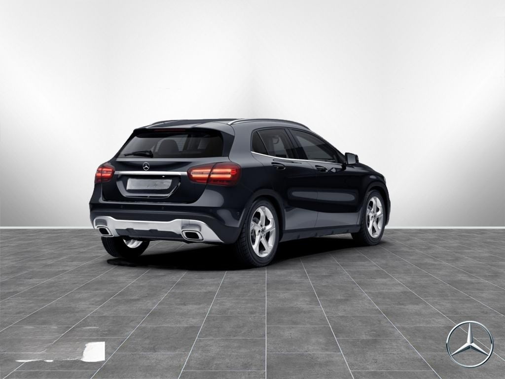 Mercedes-Benz GLA 180 KAMERA+NAVIGATION+TEMPOMAT+PARKPILOT+18" foto 3