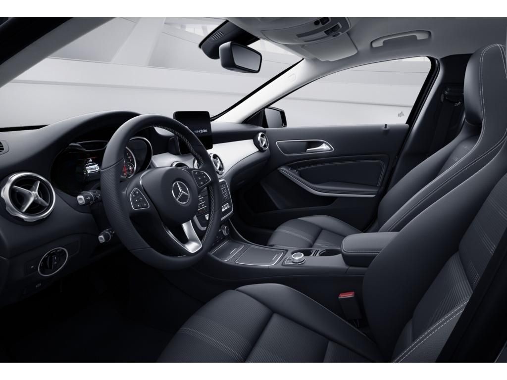 Mercedes-Benz GLA 180 KAMERA+NAVIGATION+TEMPOMAT+PARKPILOT+18" foto 7