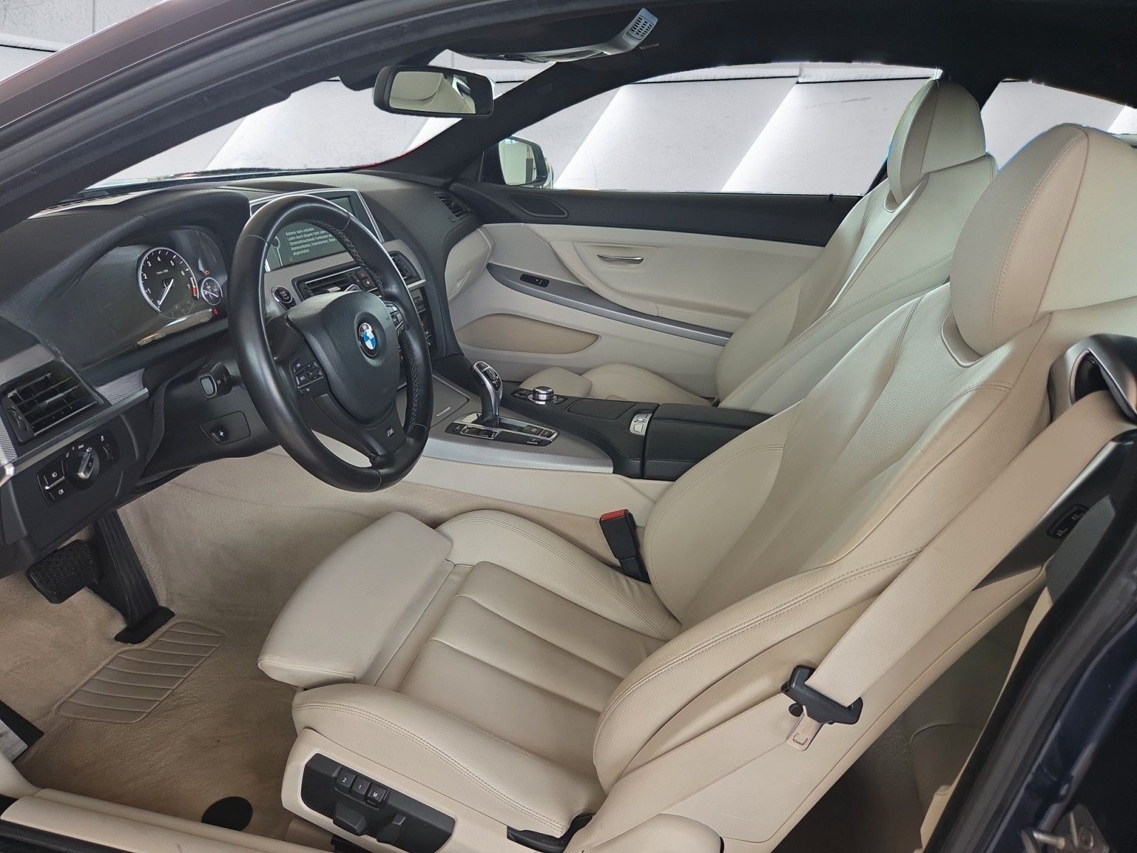 BMW 640i/Rentnerfahrzeug/Gepfl.Zustand/ M Sportpaket foto 2