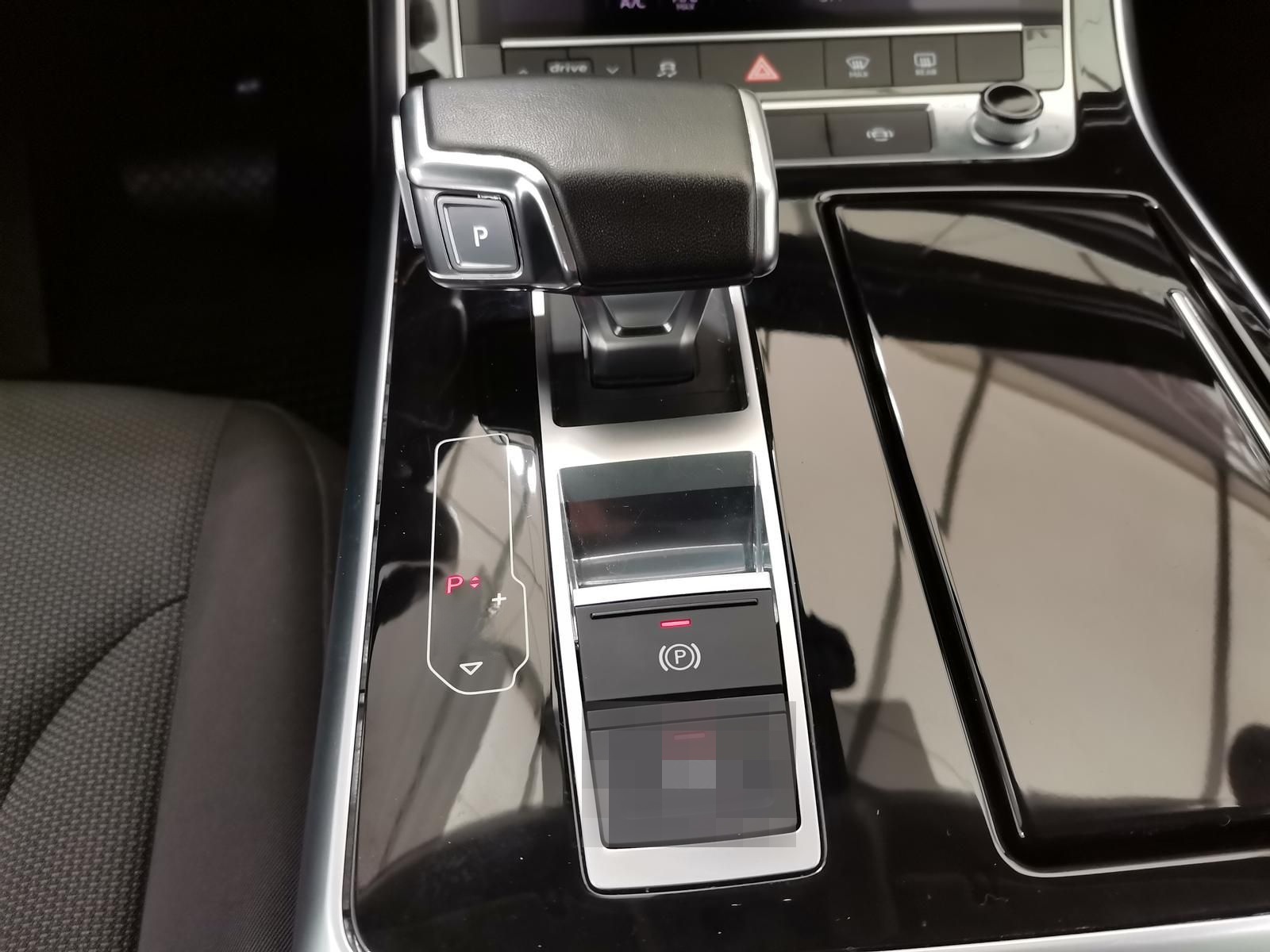 Audi Q8 3.0 TFSI 55 e quattro PHEV LED|Navi|Sound|RFK foto 12