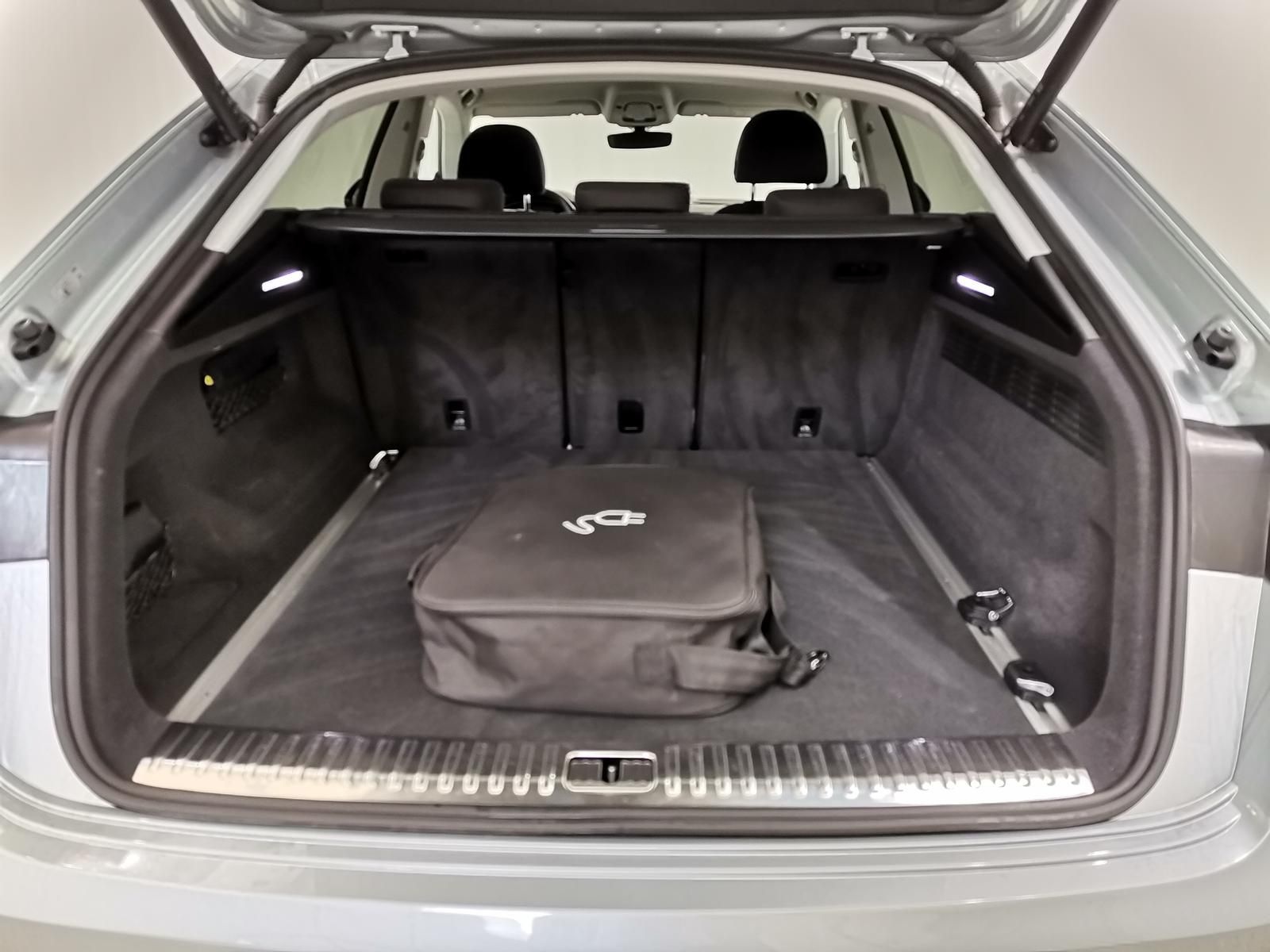 Audi Q8 3.0 TFSI 55 e quattro PHEV LED|Navi|Sound|RFK foto 23