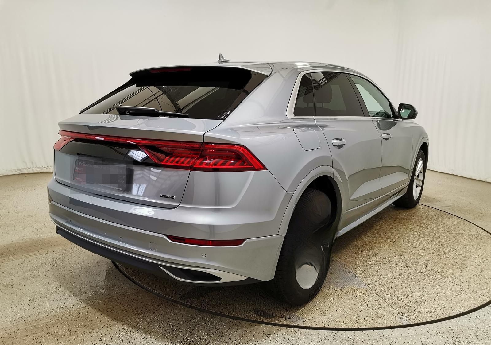 Audi Q8 3.0 TFSI 55 e quattro PHEV LED|Navi|Sound|RFK foto 4