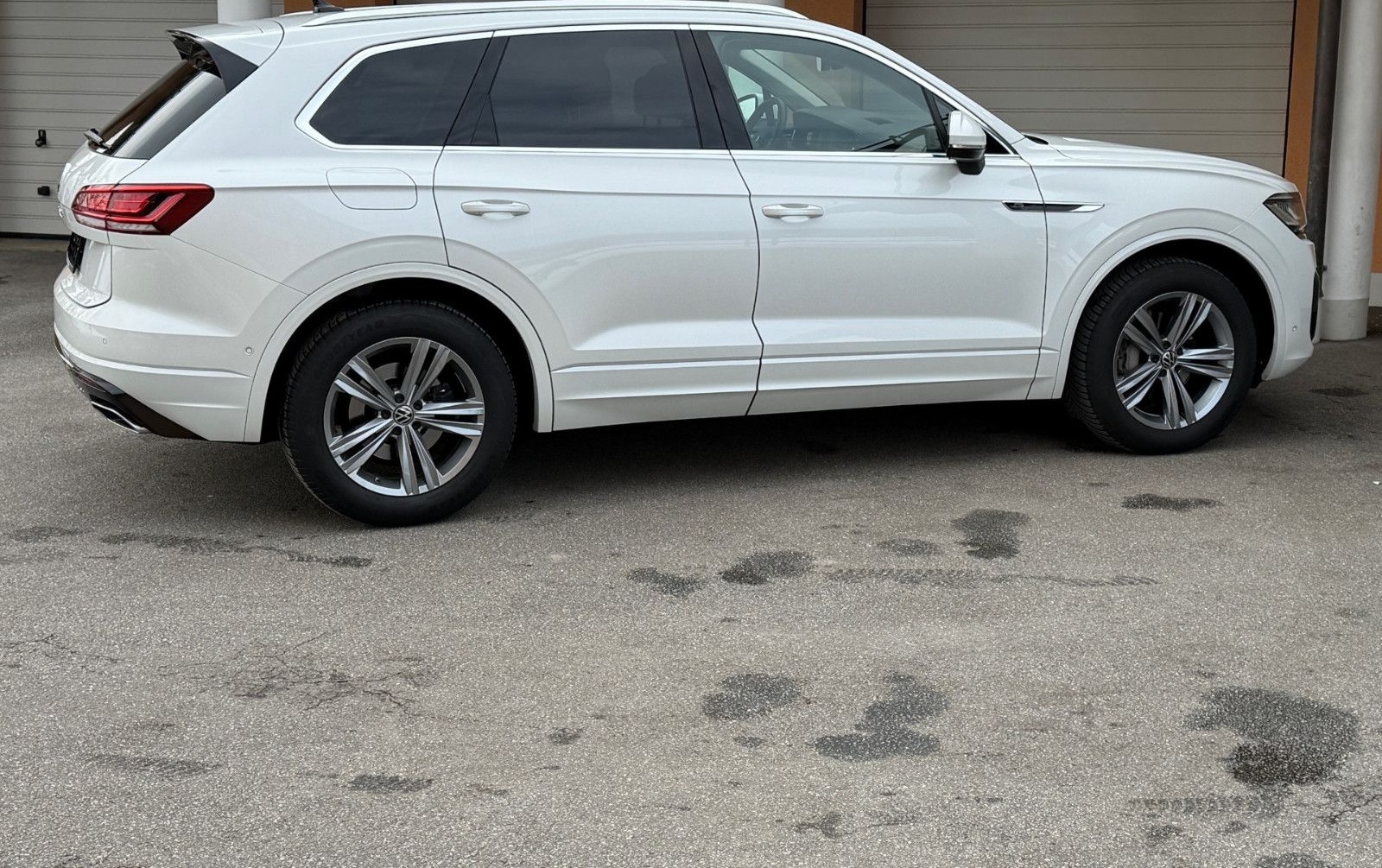 Volkswagen Touareg R-LINE Elegance 4Motion AHK/ACC/ foto 4