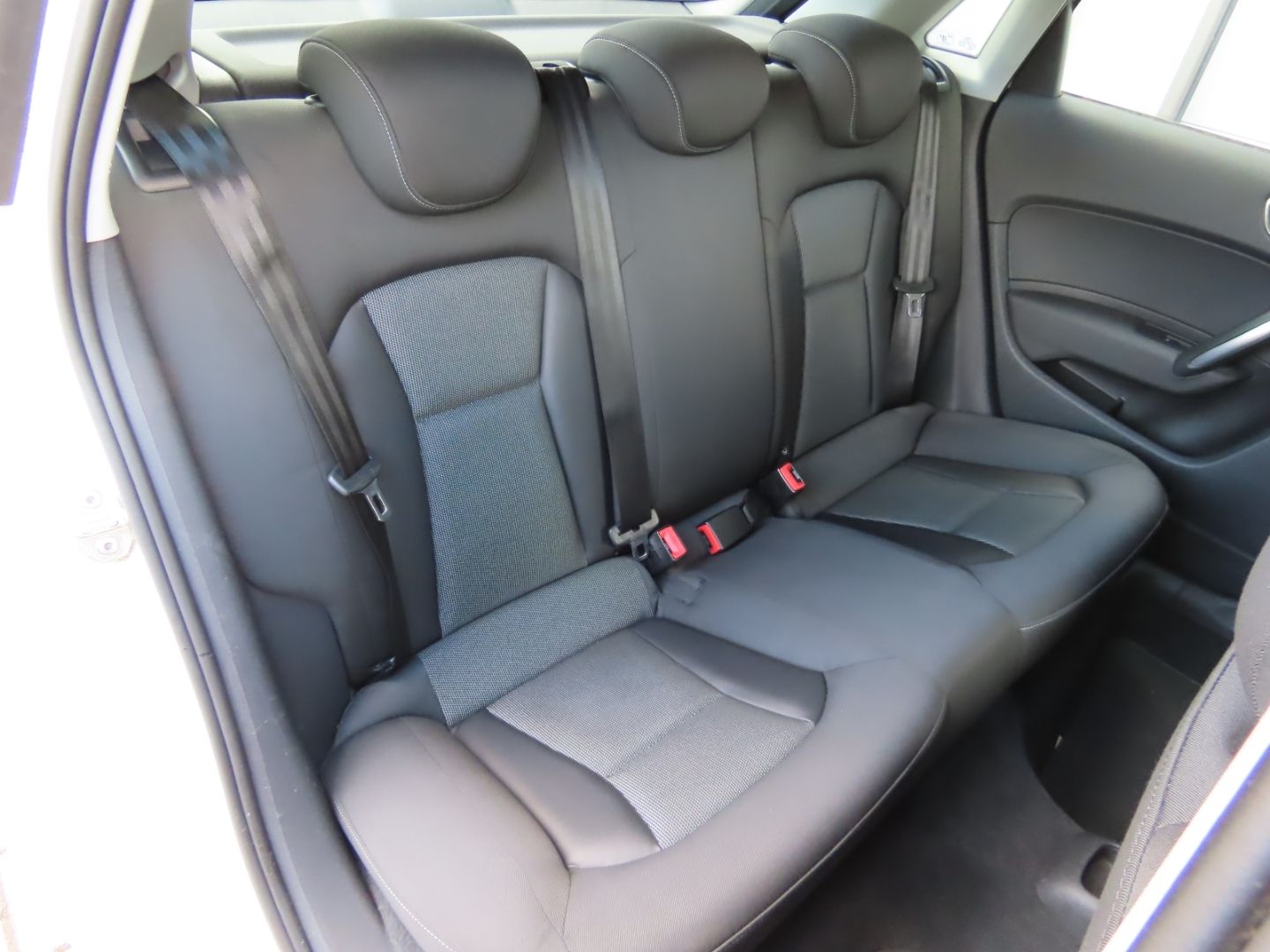 Audi A1 1.2 TFSI Sportback Ambition HUneu*SHZ*PDC foto 17