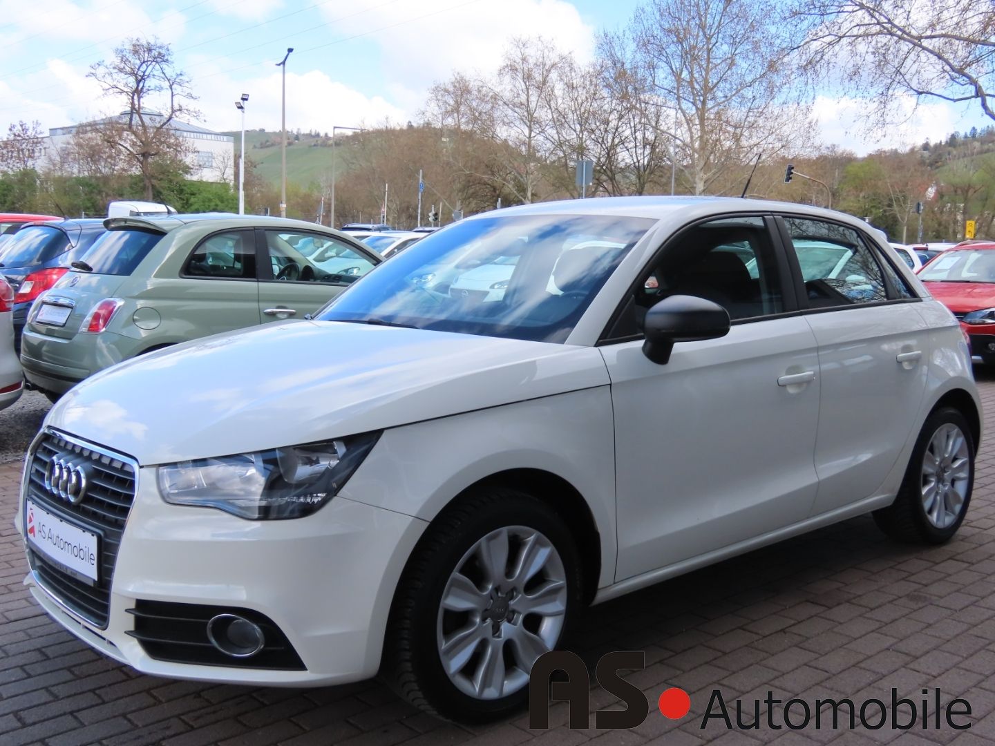 Audi A1 1.2 TFSI Sportback Ambition HUneu*SHZ*PDC foto 3