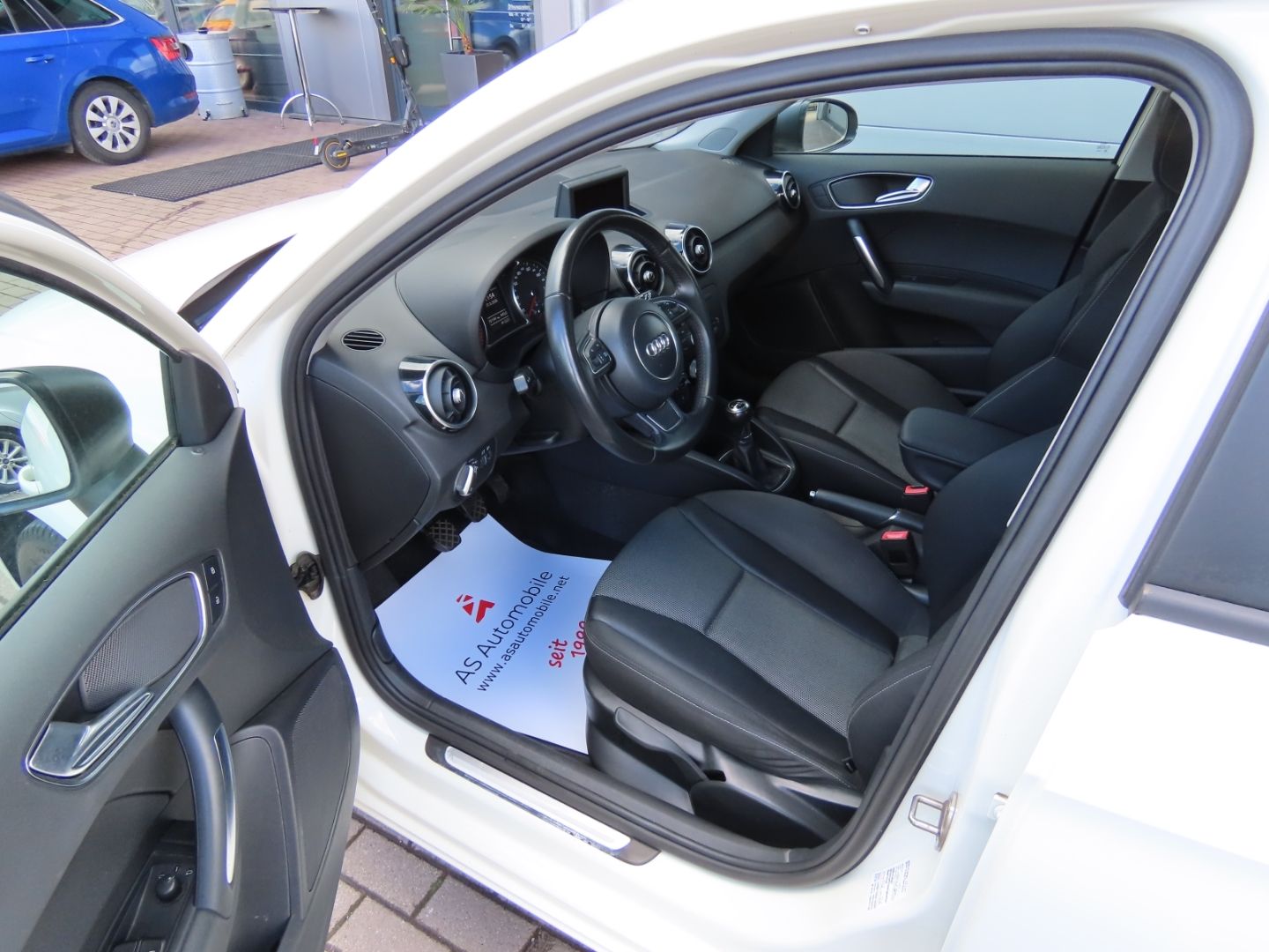 Audi A1 1.2 TFSI Sportback Ambition HUneu*SHZ*PDC foto 7