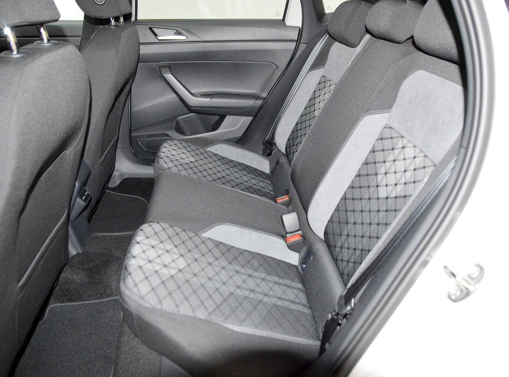 Volkswagen Polo 1.0 TSI DSG R-Line IQ.LIGHT*VIRTUAL*NAVIVOR foto 10