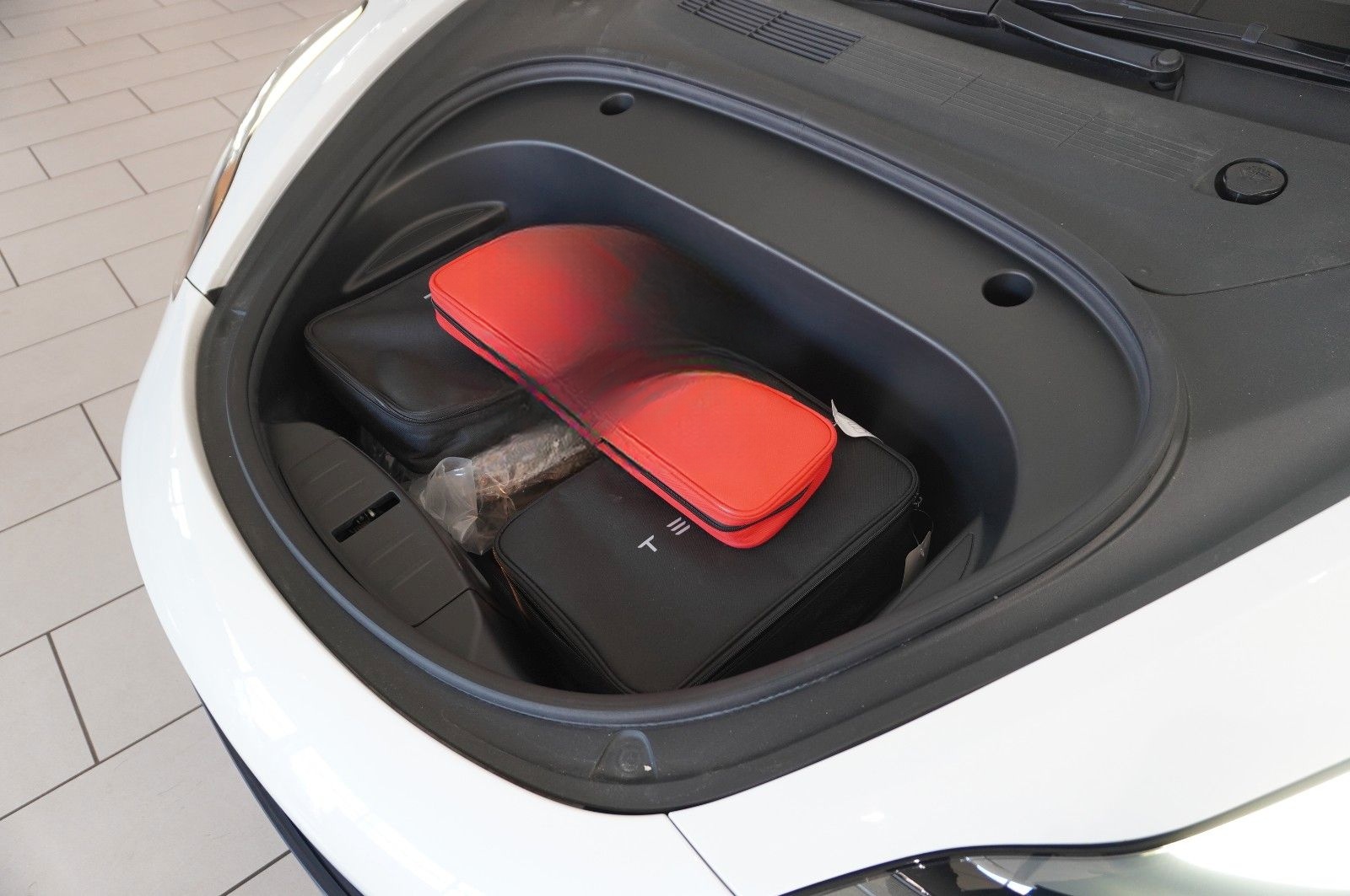Tesla Model 3 LONGRANGE DUAL-MOTOR NAVI/KAMERA/AMD/AHK foto 18
