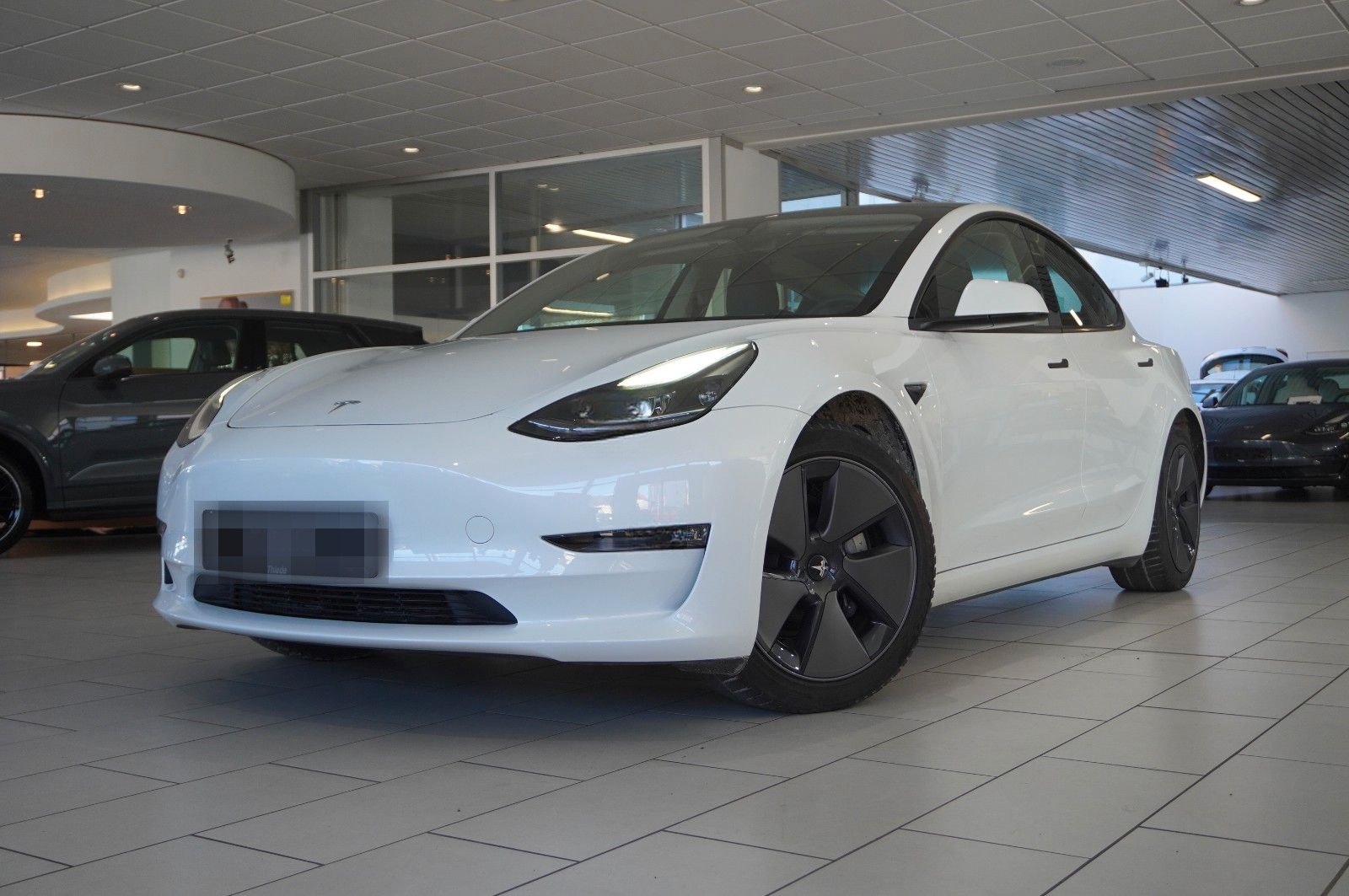 Tesla Model 3 LONGRANGE DUAL-MOTOR NAVI/KAMERA/AMD/AHK foto 3