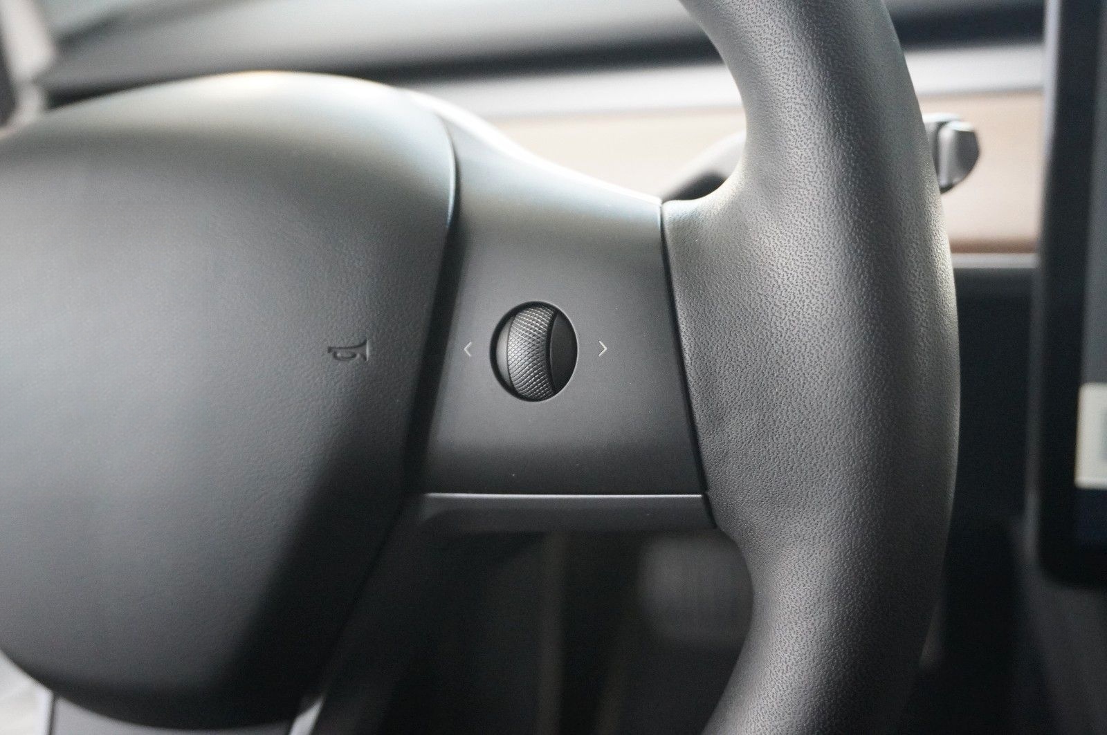 Tesla Model 3 LONGRANGE DUAL-MOTOR NAVI/KAMERA/AMD/AHK foto 22