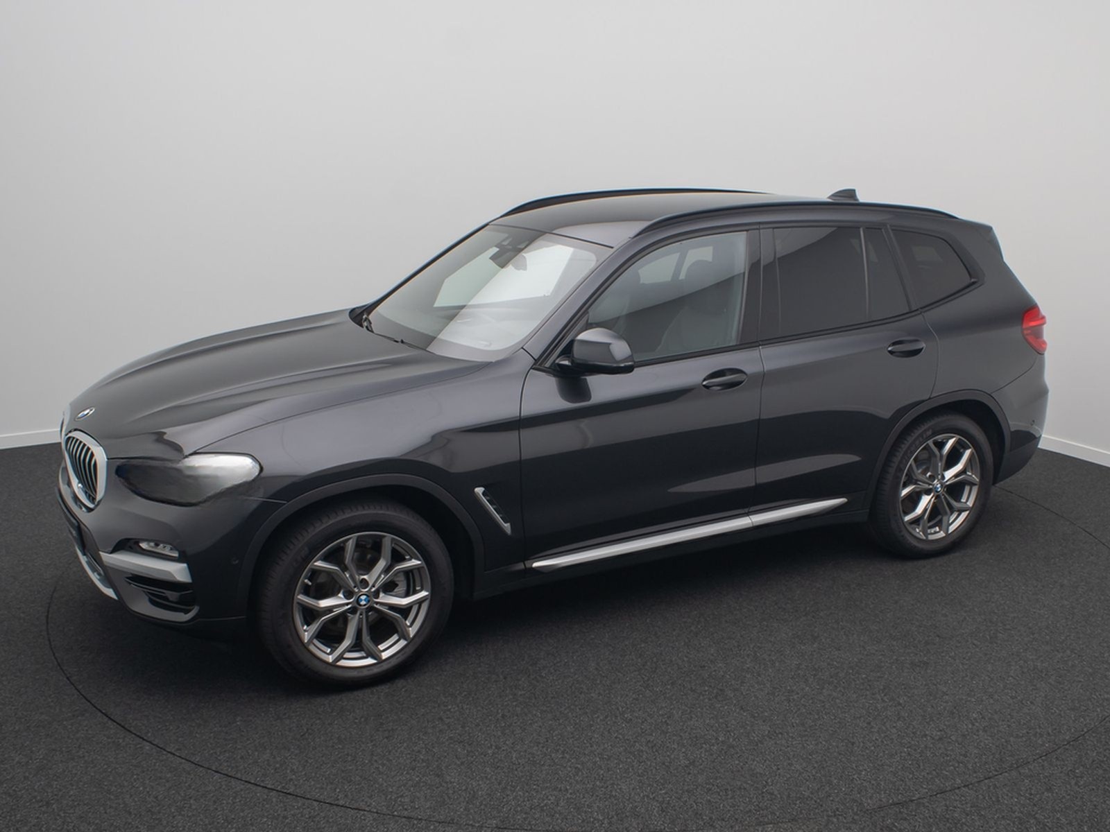 BMW X3 xD20d xLine ACC AHK Kamera DisplKey HUD Leder foto 12